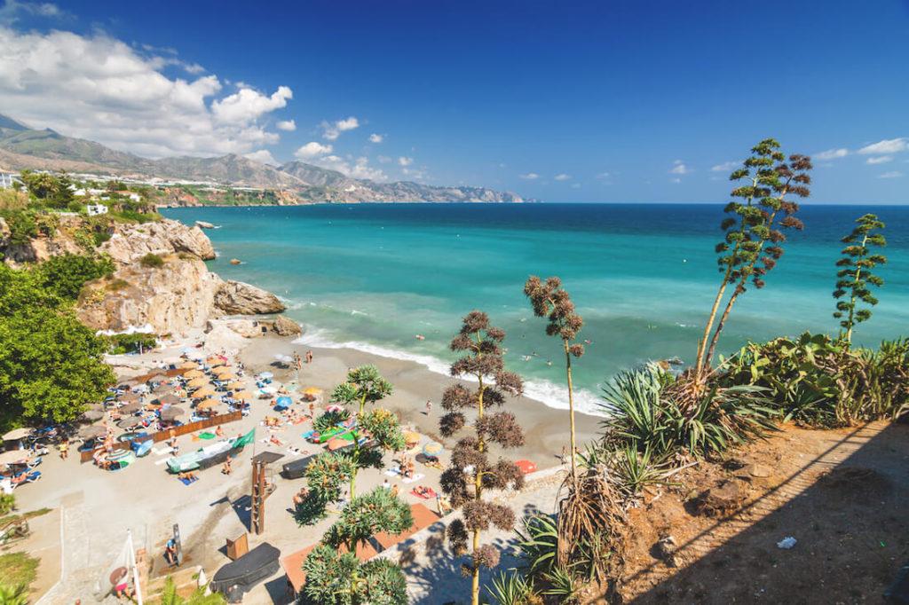 Andalucía - Atracciones - Nerja - Costa del Sol - Playa