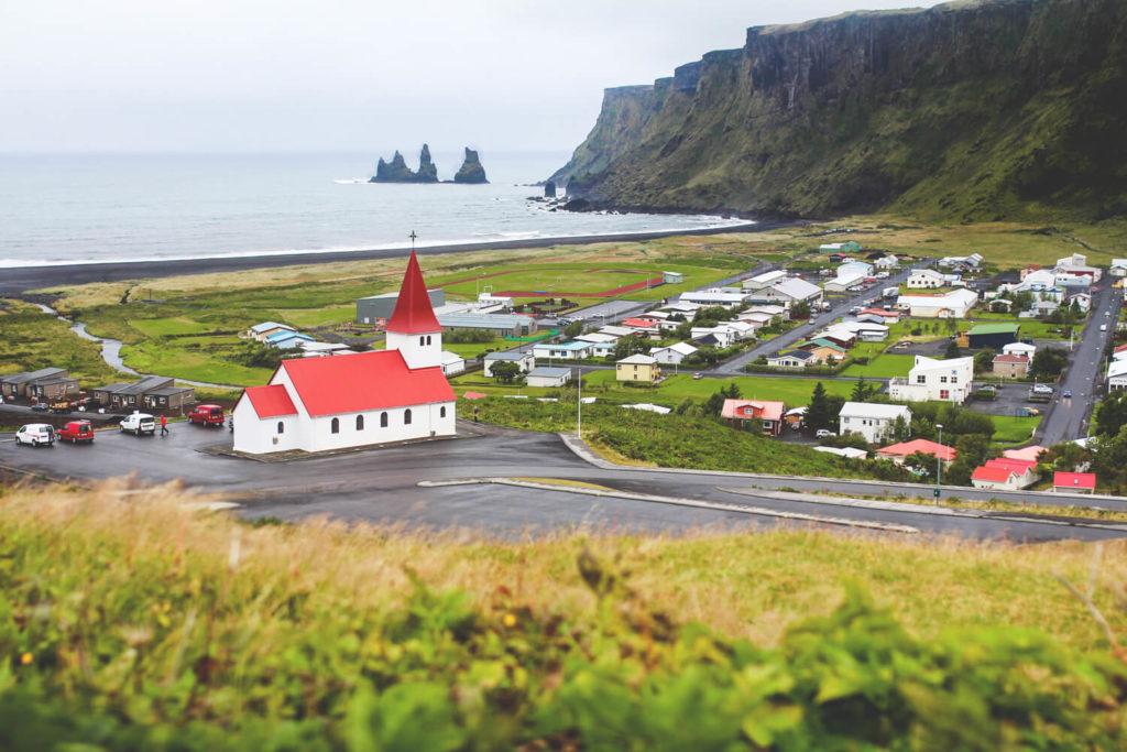 El sur de Islandia - El pequeño pueblo de Vík