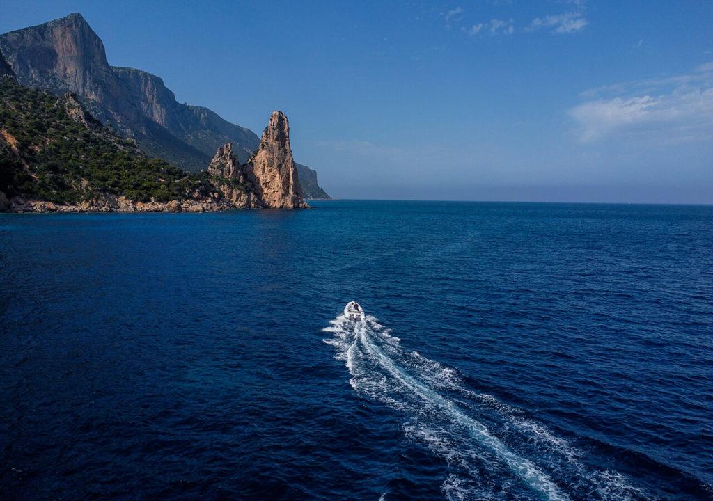 Atracciones de Cerdeña en el Este Tour en barco Golfo de Orosei