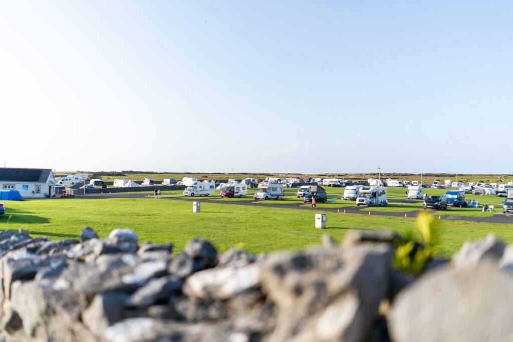 Camping Doolin Irlanda autocaravana