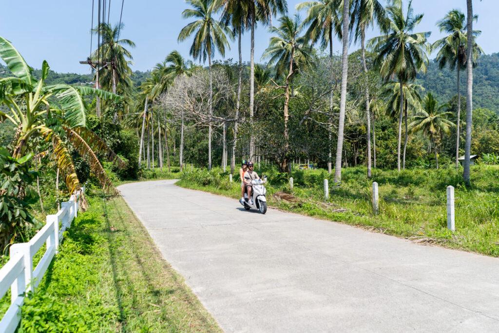 Conduciendo en Koh Samui
