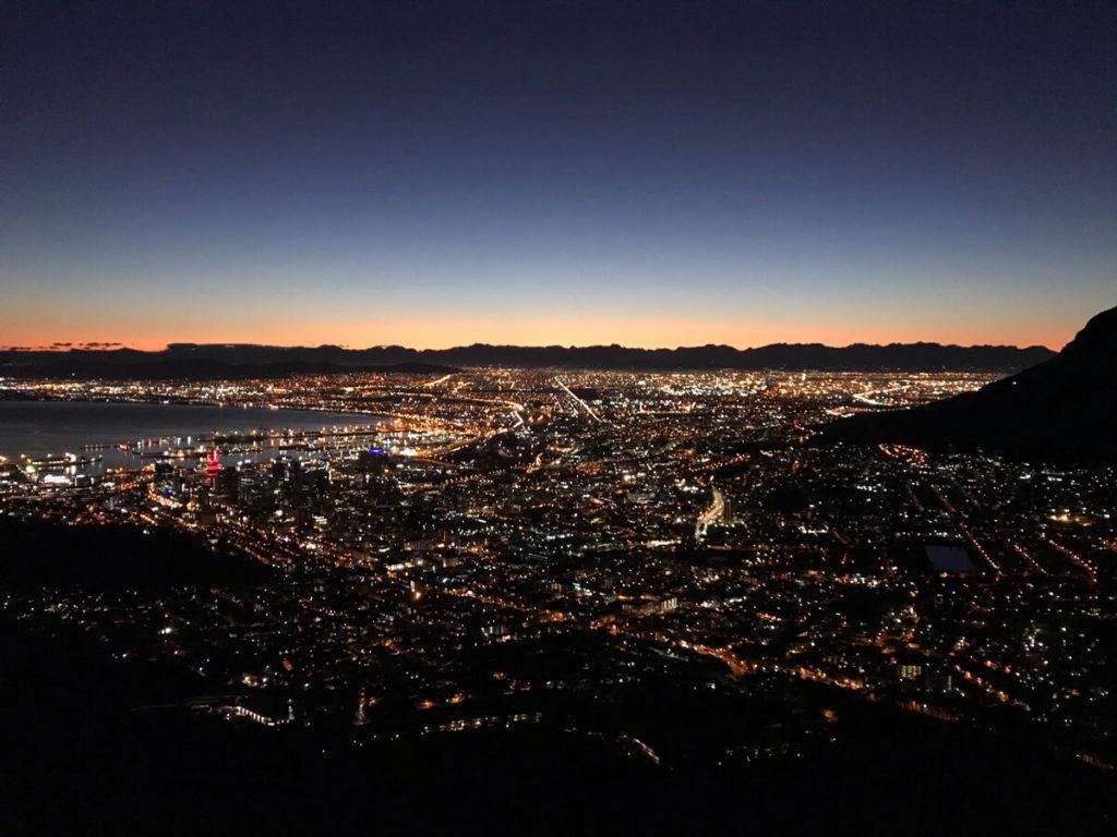 Amanecer-Lions-Head-Sudáfrica