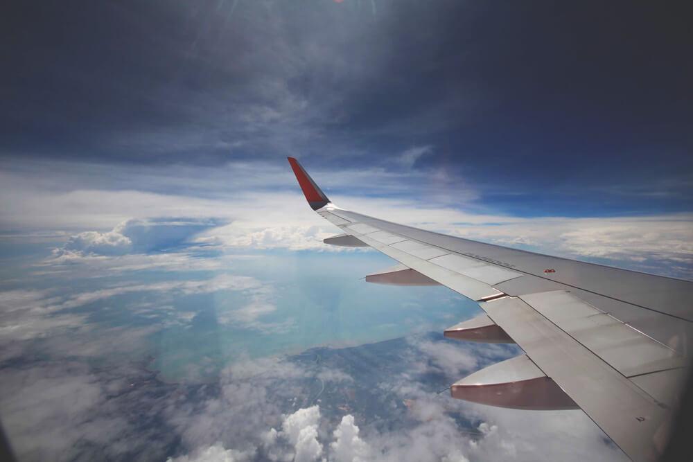 mochilero-tailandia-llegada-avion