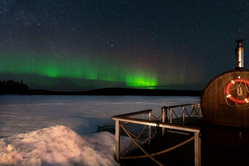 Sauna y Auroras Boreales