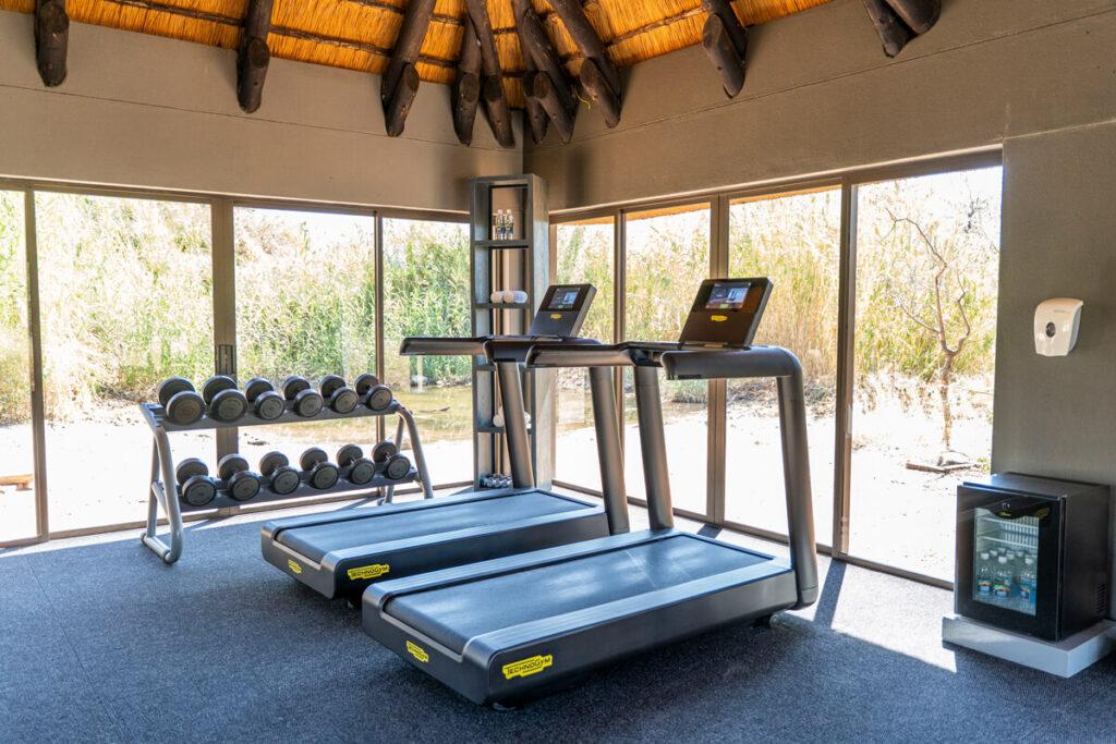 Gimnasio Mokuti Etosha Lodge