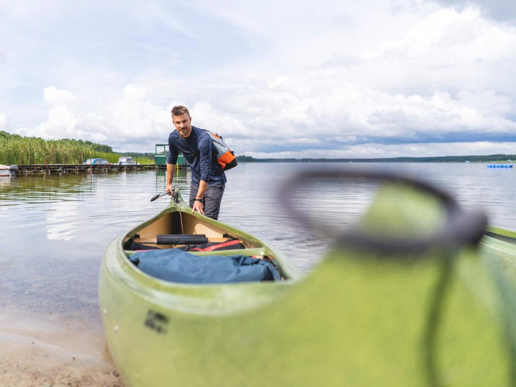 Camping en Himmelpfort, excursión acuática, canadiense