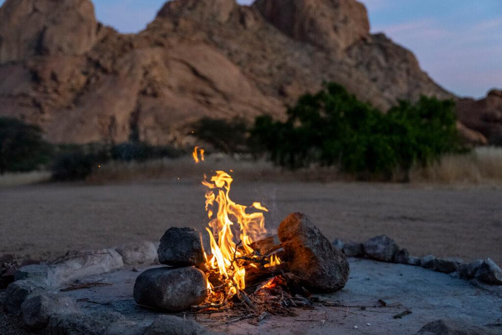 Fogata Spitzkoppe Namibia
