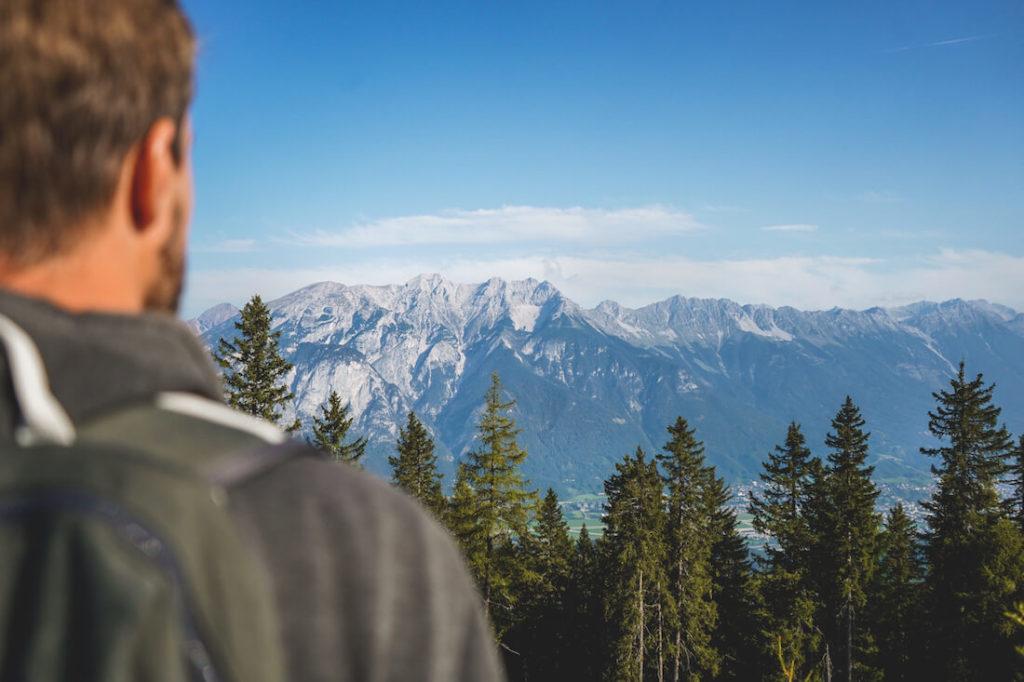 Innsbruck-Outdoor-Aktivitaeten-Mutterealm-Aussicht
