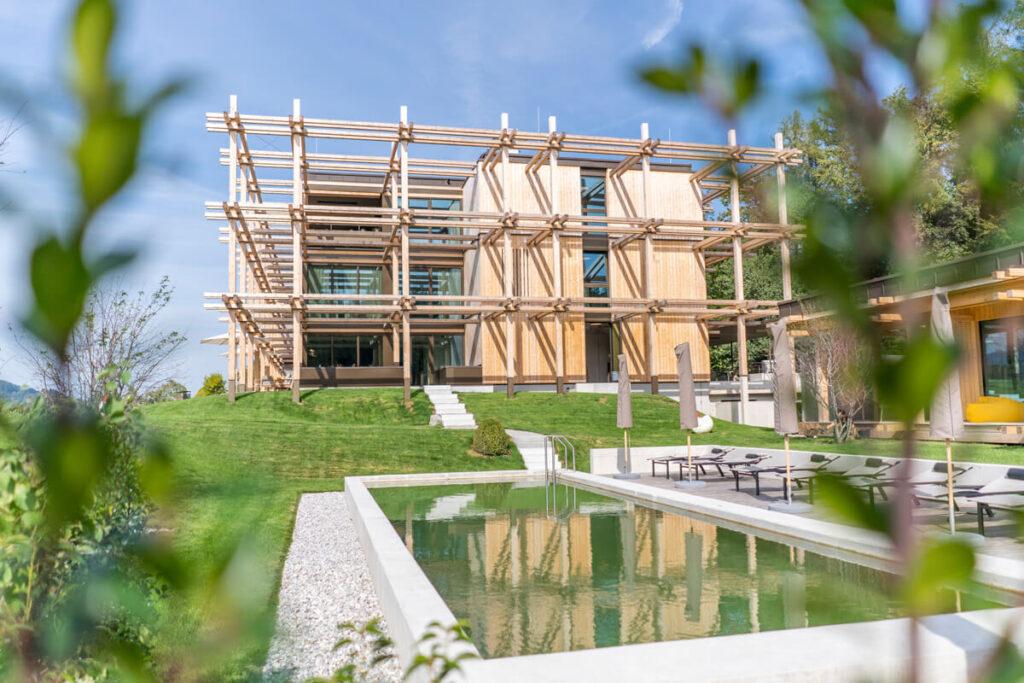 Hotel Bergeblick piscina