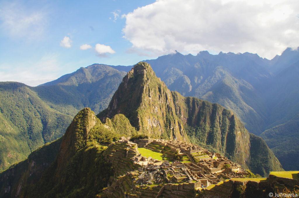 Peru-Highlights-Machu-Picchu-Vista