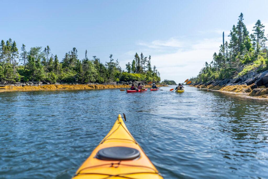 Blue Rocks kayak Nova Scotia Destinos en agosto