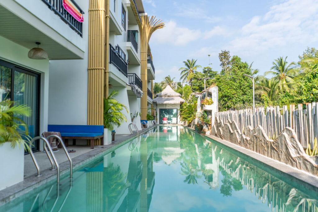 Baan Taranya Resort Piscina