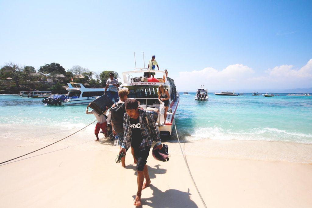 nusa-lembongan-llegada-barco-rapido-min