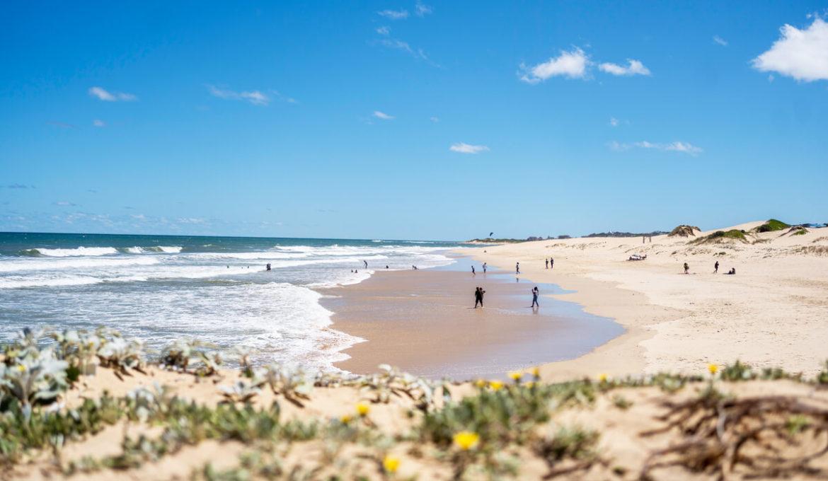 En la playa de Port Alfred en Sudáfrica