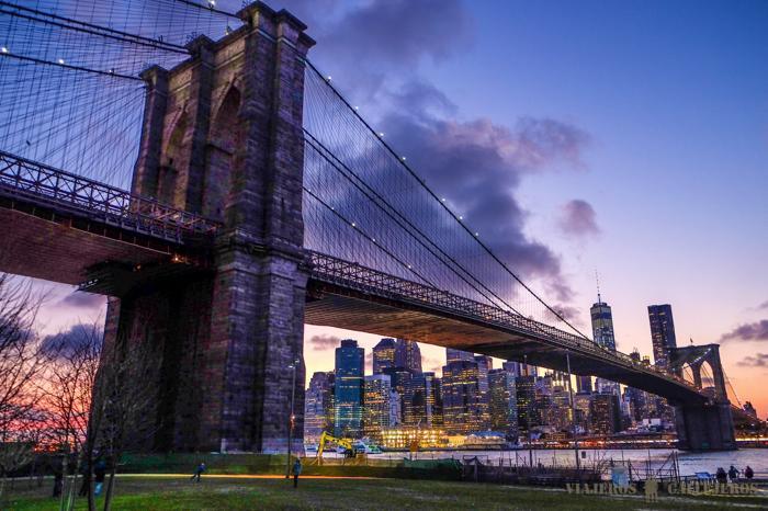 Empire Fulton Ferry Park