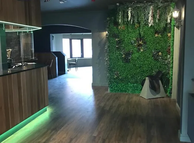 Best Cheap Hotels in Walsall for Budget Travelers