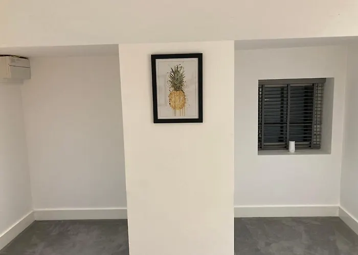 Top Hotels Near Strood, United Kingdom