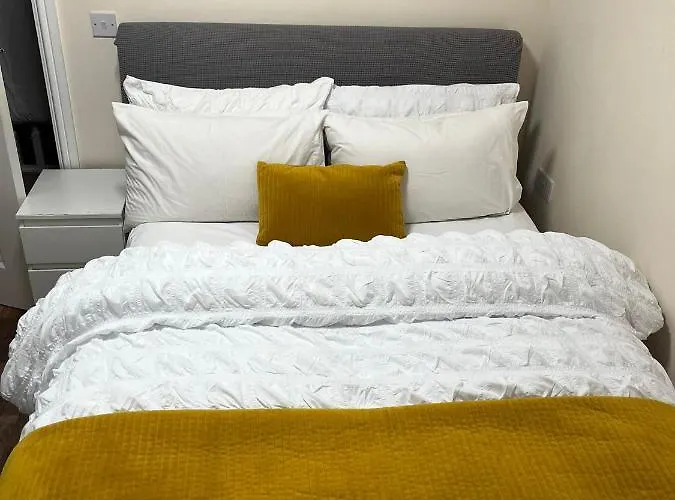 Top Accommodations in Charming Yate