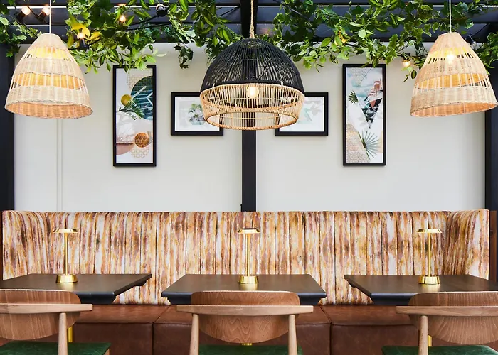 Best Southampton Hotels Offering Free Parking