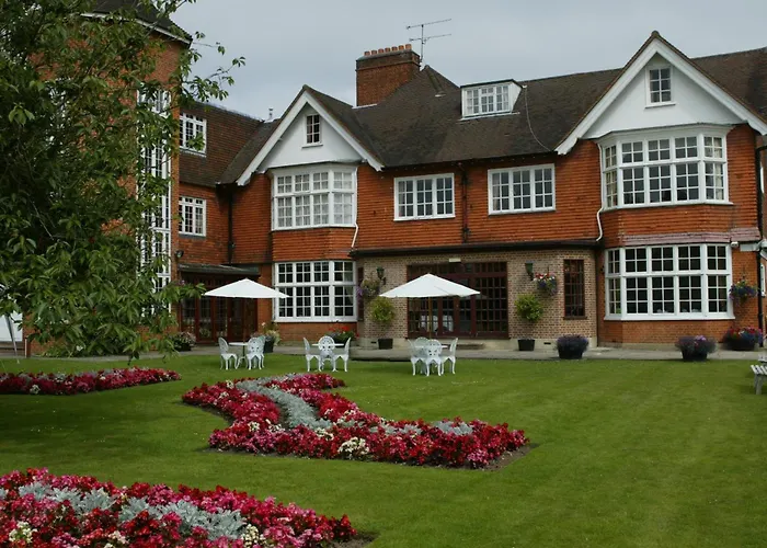 Top Hotels in Slough for Every Traveler